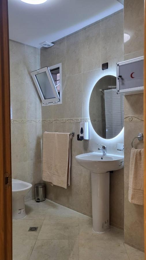 Charming New Large Luxurious Apartment. Tanger Ngoại thất bức ảnh